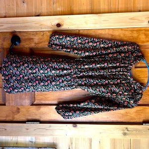 Beautiful fall colored dress!